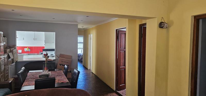 4 Bedroom Property for Sale in Muizenberg Western Cape